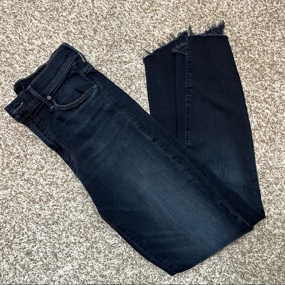 MOTHER Dark Blue Wash Distressed Hem Ankle Cropped Skinny Jeans Size 25 - Picture 3 of 7